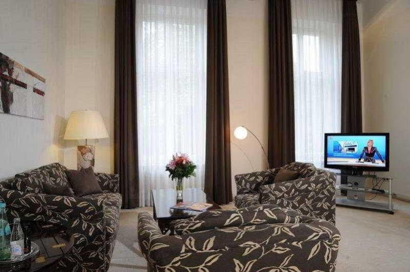 Villa Viktoria Düsseldorf Exterior foto